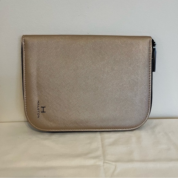 NWOT Halston Travel Jewelry Organizer Case Portfolio Gold Tone, 3/4 Zip Close - Picture 3 of 7